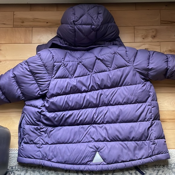 LL Bean puffer jacket - Picture 4 of 6